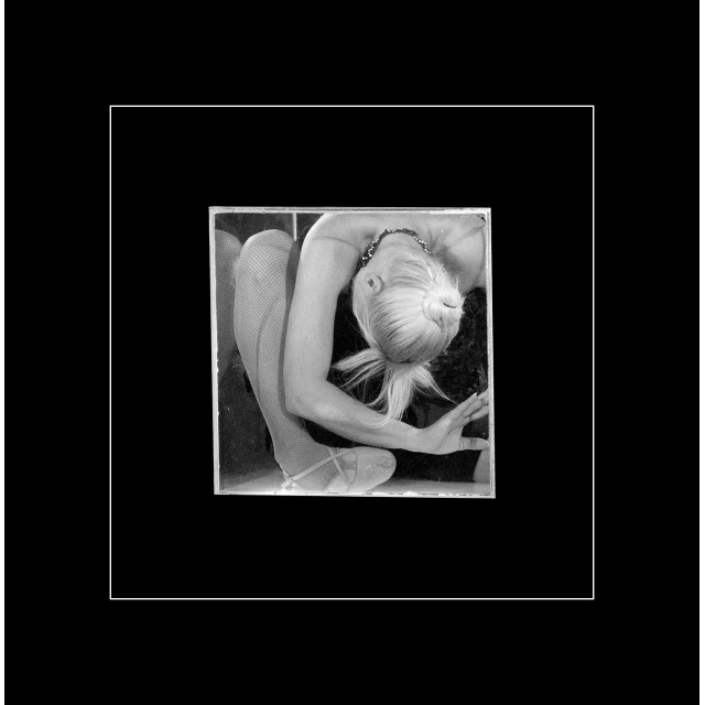 09_box_b2_01_dscf1836_s+35_l_227_frame